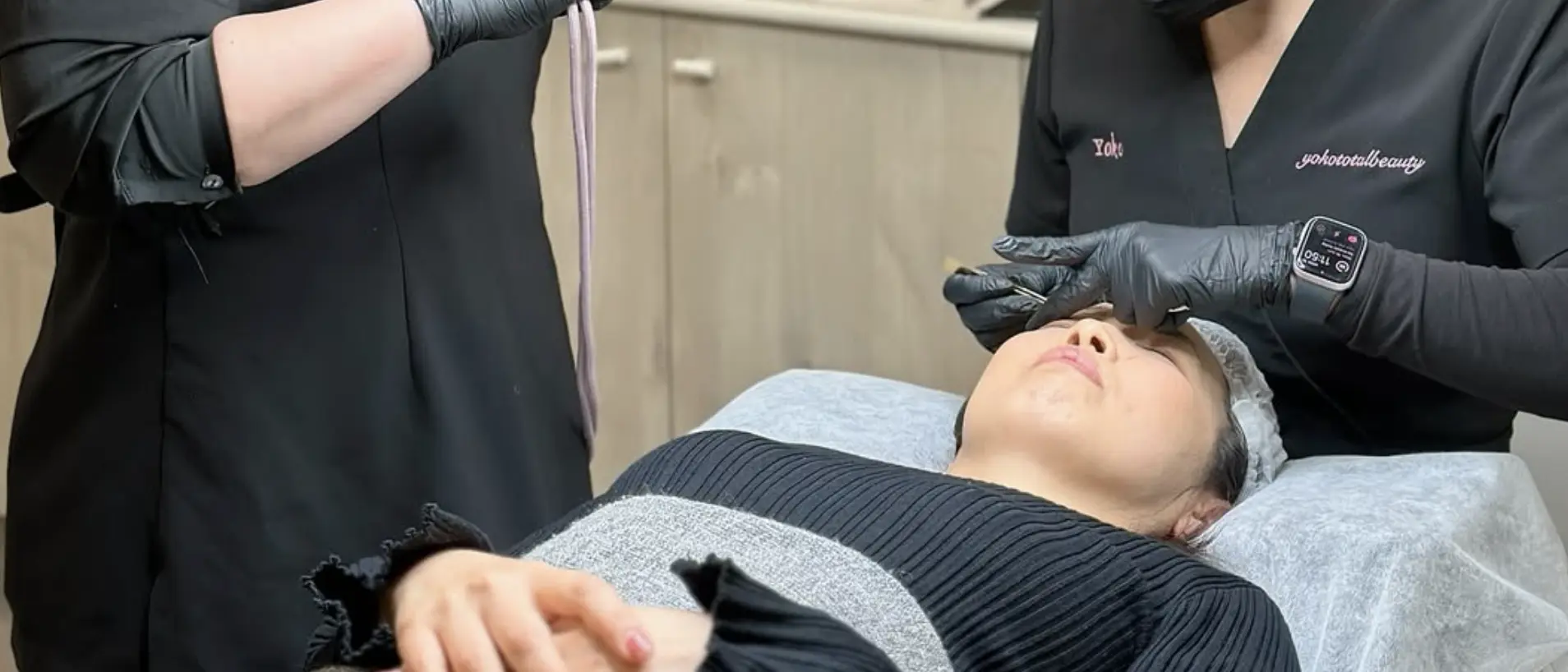 microblading eyebrow tattoo
